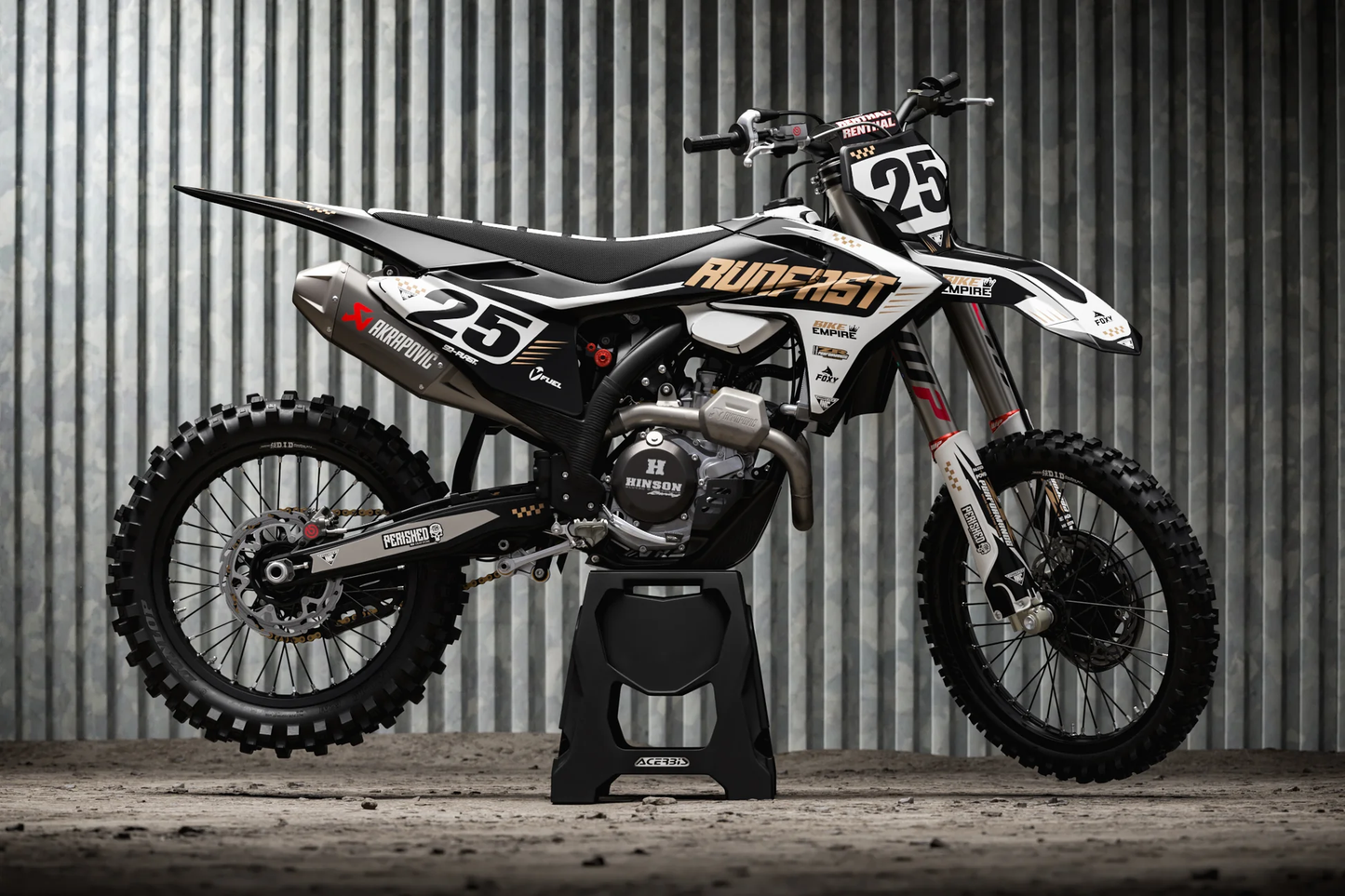 GasGas Runner Graphics Kit - MC50 MC65 MC85 SM700 ES700 MC250F MC350F MC450F EC250F EC350F